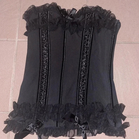 TORRID Womens Size 1 Black Lace Ruffle Corset Strapless Hook & Eye Closure Boned - Picture 9 of 16